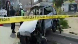 Comas: un fallecido y al menos siete heridos deja choque de bus contra automóvil en Av. Universitaria 