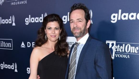 Novia de Luke Perry se pronuncia tras muerte del actor y revela que vivió los mejores años de su vida con él (Foto: AFP)