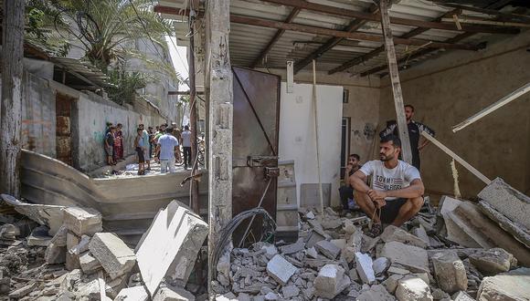 Durante el tercer día de conflicto en Gaza, continúan saliendo a la luz los efectos de los últimos ataques. (Foto: EFE/EPA/MOHAMMED SABER)
