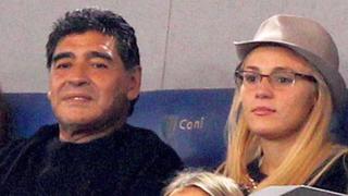 Diego Maradona agredió a su novia, según muestra este video