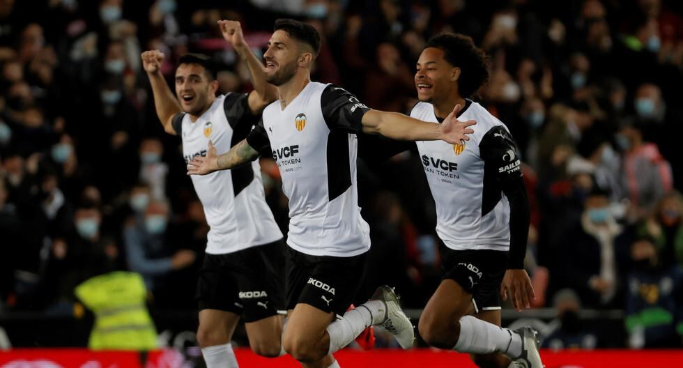 Valencia confirmed that four first team players have tested positive for Covid-19