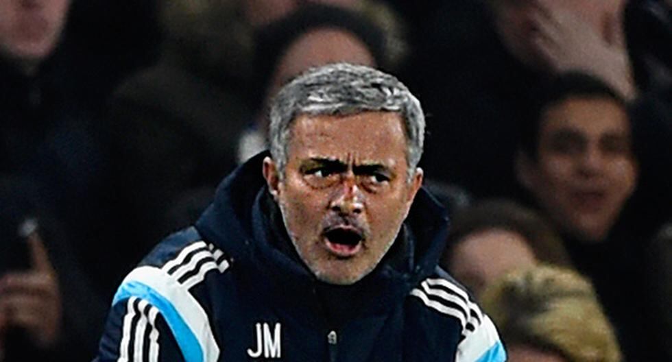 José Mourinho apoya a su compatriota Luis Figo. (Foto: Getty Images)