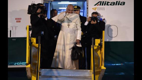 El papa Francisco parte a Roma al terminar gira sudamericana