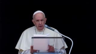 El papa Francisco pide al mundo acoger a los refugiados afganos