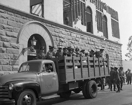 El 6 de junio de 1961, se realizó una de las últimas mudanzas de reclusos de la Penitenciaria de Lima antes de su demolición. (Foto: Archivo Histórico El Comercio)