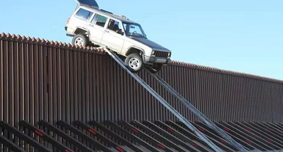 Narcos mexicanos vuelven a usar rampas metálicas para cruzar valla fronteriza con USA. (Foto: Getty Images)