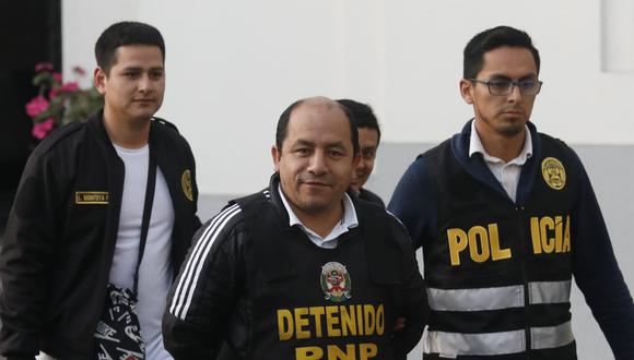 Salatiel Marrufo, exjefe del gabinete de asesores del Ministerio de Vivienda, permanecerá detenido tras orden judicial.