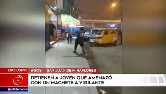 Agentes policiales que circulaban por la zona capturaron al joven de 19 años y fue trasladado a la comisaría del sector, donde su permanencia continúa. (Foto: 'América Noticias')