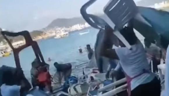 México: Meseros y turistas protagonizan una pelea campal en playa de Acapulco; hay al menos 3 heridos. (Captura de video).