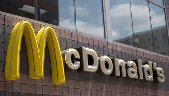 En Estados Unidos, donde McDonald’s opera más de un tercio de sus restaurantes, las ventas comparables cayeron un 8.7%. (Foto: AFP)