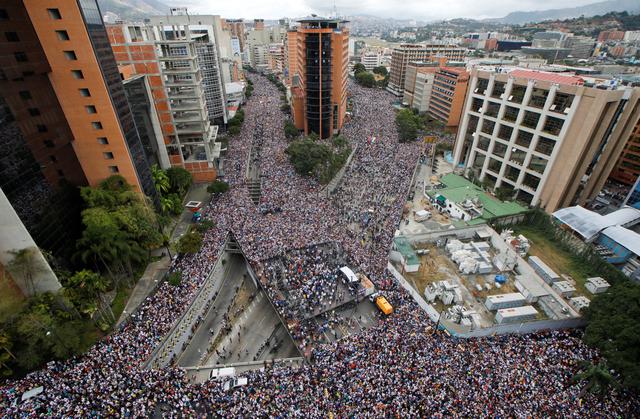 Venezuela: Las fotos panorámicas de las masivas protestas contra Nicolás Maduro. (Reuters).