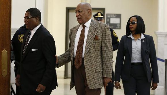 Bill Cosby a guardia de juzgado: "No me electrocutes, mano"