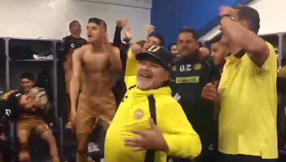 Maradona festejó entre bailes y cánticos el pase a la final del Ascenso MX con Dorados de Sinaloa | VIDEO. (Video: YouTube/Foto: Captura de pantalla)