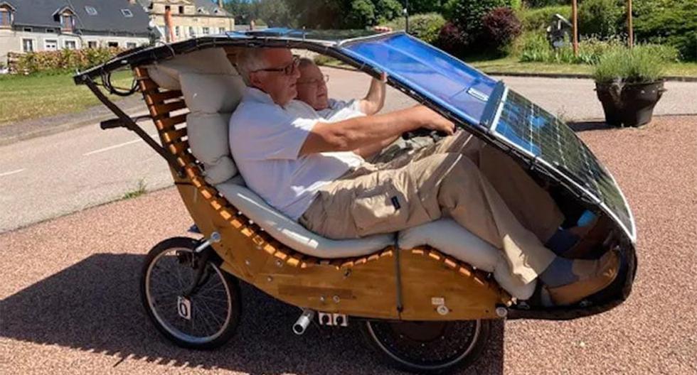 Un ingénieur à la retraite construit un véhicule solaire pour deux personnes à l’aide de vélos électriques |  Électromobilité |  France |  Projet 00 |  LA TECHNOLOGIE