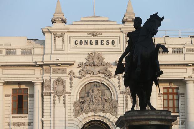 Mendoza califica al Congreso actual como mediocre. (Foto: Andina)