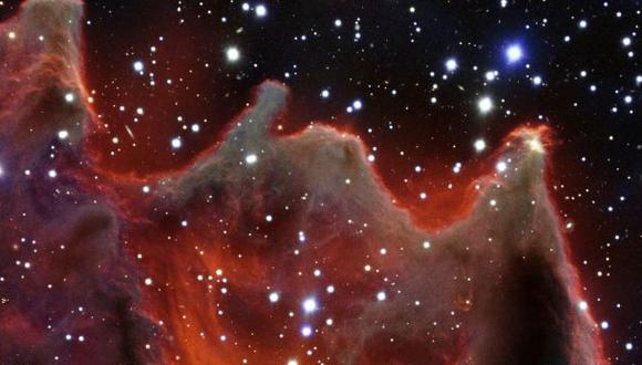 Telescopio capta impresionante imagen de 'la mano de Dios'