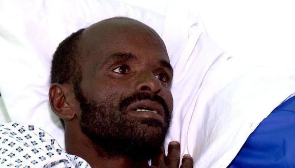Mohammed Adam Oga está siendo tratado en el hospital de Malta por deshidratación. (Foto: AP)