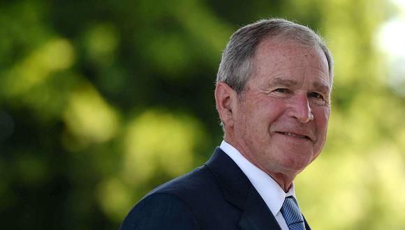 Expresidente de Estados Unidos George W. Bush asistirá a la juramentación de Joe Biden. (MONIRUL BHUIYAN / AFP).