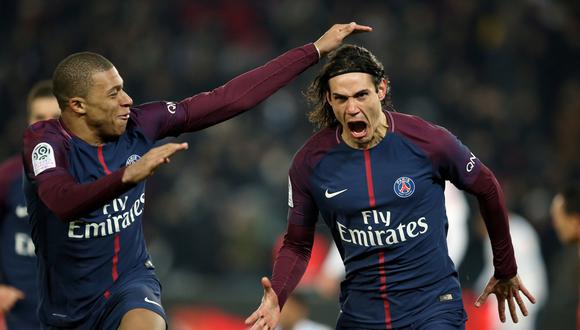 París Saint Germain superó con goles de Mbappé, Cavani y uno en propia puerta al Olympique de Marsella. A pesar del triunfo, los parisinos quedaron preocupados por una lesión de Neymar. (Foto: AFP)