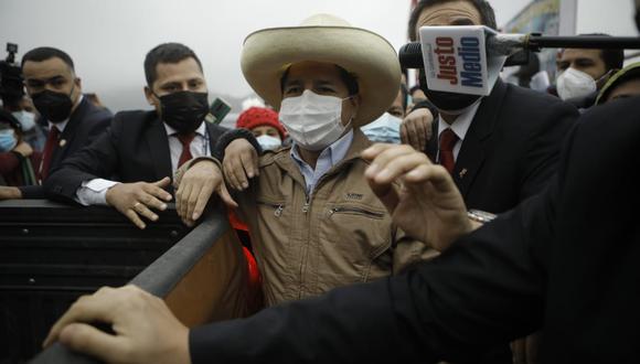 El candidato de Perú Libre reveló que en los últimos días se le han acercado diversas personas afirmado “conocer políticamente las cosas”. (Foto: El Comercio)