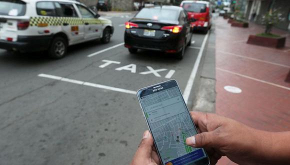 Taxis por aplicativo en la mira tras denuncias de violaciones y robos por parte de conductores. (Hugo Pérez / El Comercio)
