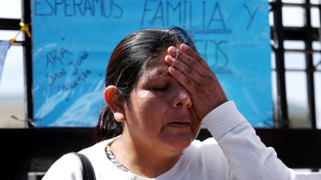El dolor de los familiares de las víctimas del submarino desaparecido. (Foto: AFP)