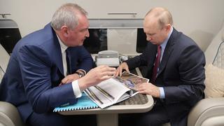 Putin releva de su cargo al jefe de la agencia espacial rusa Dmitri Rogozin