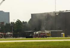 Texas: 10 personas mueren en choque de una avioneta contra un hangar en Dallas