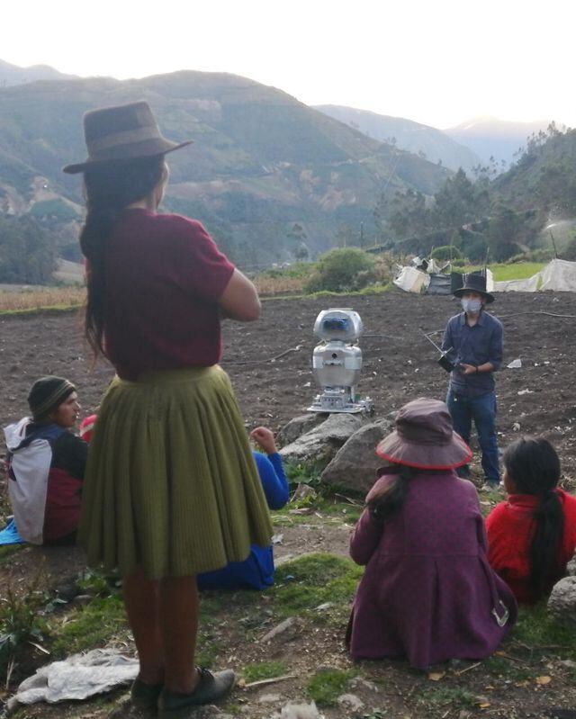 El dúo dinámico al servicio de los niños andinos. (Foto: Archivo Personal).
