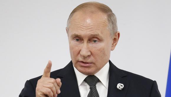 Vladimir Putin denuncia que se "imponga" a las personas ideas pro-LGTB. (EFE).