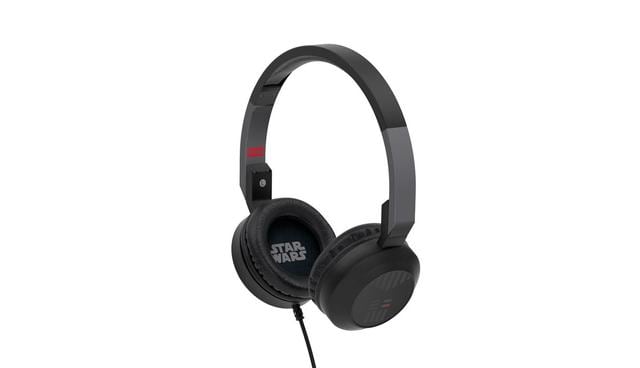 FOTO 6 | Audífono con diseño inspirado en Darth Vader. Para los amantes del lado oscuro, el auricular es ideal para escuchar música y para jugar. Totalmente regulable, posee un recubrimiento acolchonado que garantiza la comodidad del usuario. Disponible en diferentes modelos de otros personajes del filme. (Foto: Amazon)