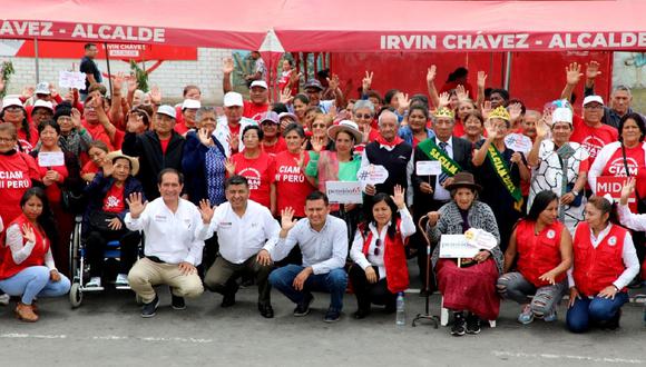 El distrito de Mi Perú en la provincia constitucional del Callao logró que el cien por ciento de sus adultos mayores en extrema pobreza completen las declaraciones juradas para su incorporación al Programa Nacional de Asistencia Solidaria Pensión 65. (Municipalidad de Mi Perú)