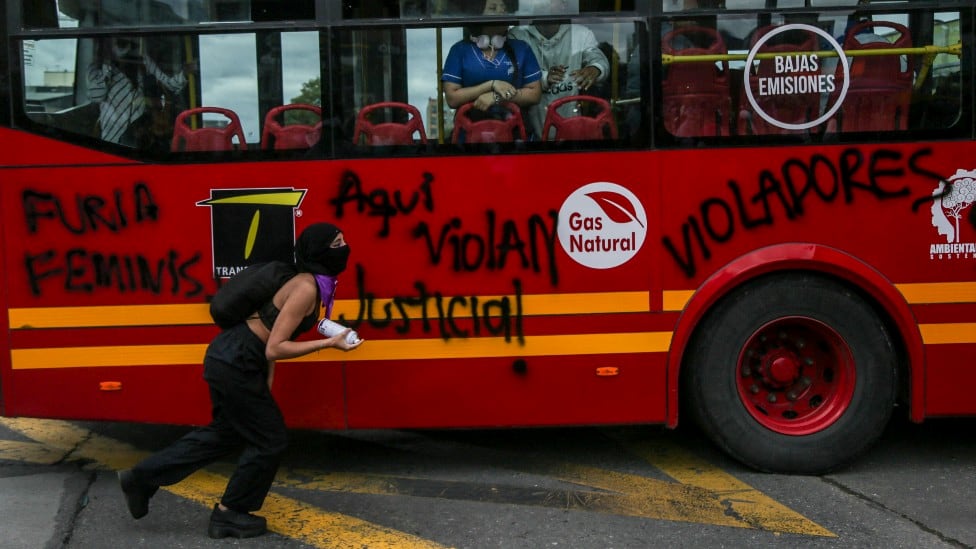 The protests against the Transmilenio generated a debate about the value of the infrastructure.