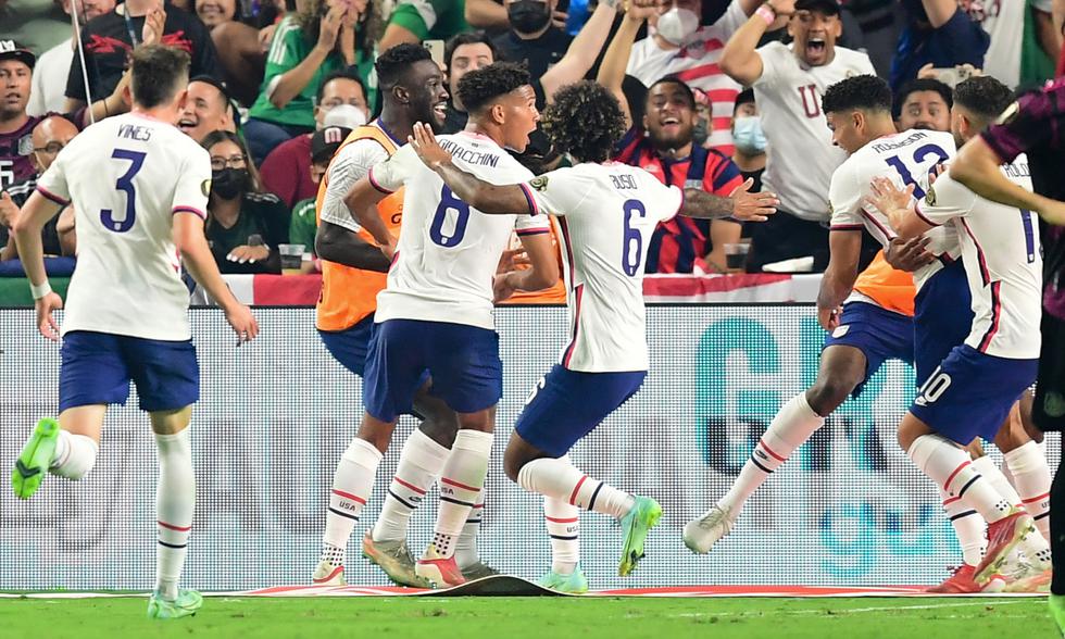 Estados Unidos se coronó campeón de la Copa Oro 2021 tras ganarle 1-0 a México con gol de Robinson | Foto: AFP