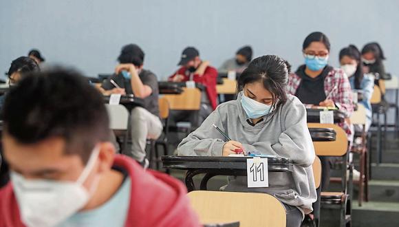 Universidad Nacional de Ingeniería (UNI) realiza examen de admisión presencial después de dos años debido a la pandemia del COVID-19. (Foto: Andina)
