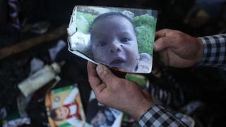 Palestinos enfurecen por bebé quemado vivo a manos de colonos