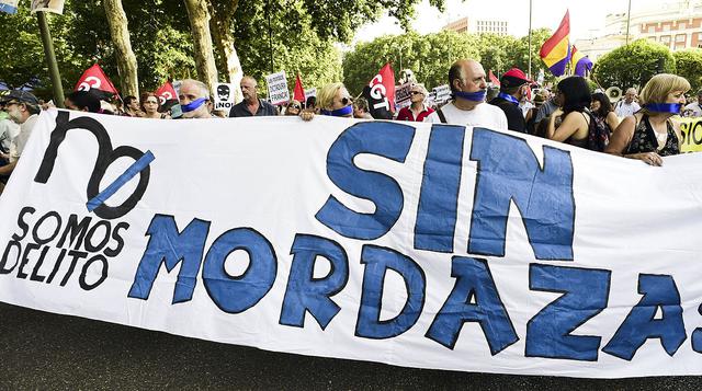 "Ley mordaza": Españoles marchan contra polémica ley en Madrid - 2