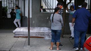 Guayaquil se quedó sin lugar para enfermos y muertos, asegura su alcaldesa 