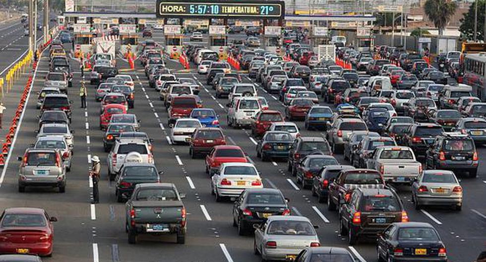 En el caso de las vías nacionales, la mayor congestión se da en los peajes, principalmente los ubicados entre Lima e Ica. (Foto: GEC/Archivo)