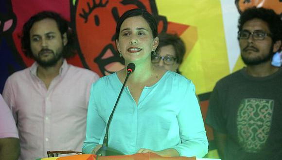 Verónika Mendoza: "Es patético no saber quiénes son candidatos"