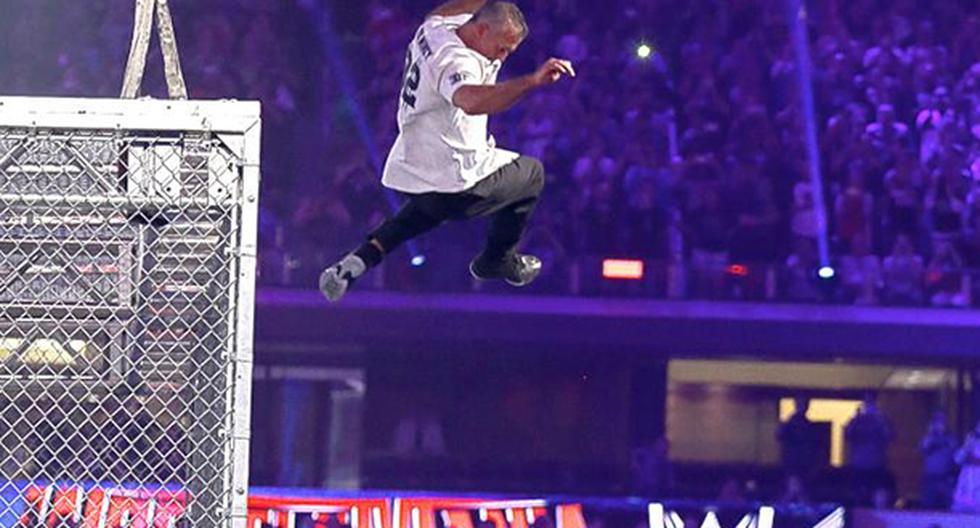 El impresionante salto de Shane McMahon desde la Hell In The Cell contra Undertaker es una de las postales más recordadas que dejó Wrestlemania 32 (Foto: WWE)