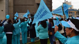 Enfermeras del Minsa inician huelga nacional