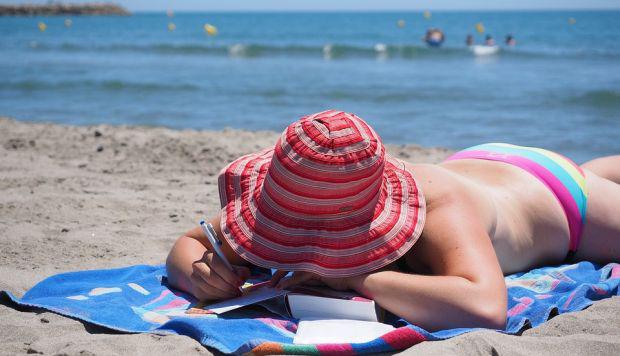 No se trata de ser obsesivo, porque aunque reconozcamos los beneficios del sol, este puede ser muy dañino.  (Foto: Pezibear en pixabay.com / Bajo licencia Creative Commons)