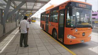 Buses alimentadores del Metropolitano operarán hasta medianoche