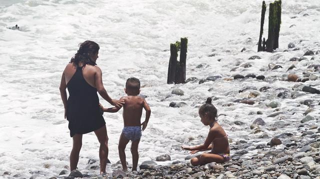 Barranco: bañistas ingresaron a playa pese a contaminación - 2