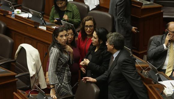 Representantes de diferentes bancadas se pronunciaron sobre comunicado de 26 congresistas de Fuerza Popular. (Foto: Anthony Niño de Guzmán)