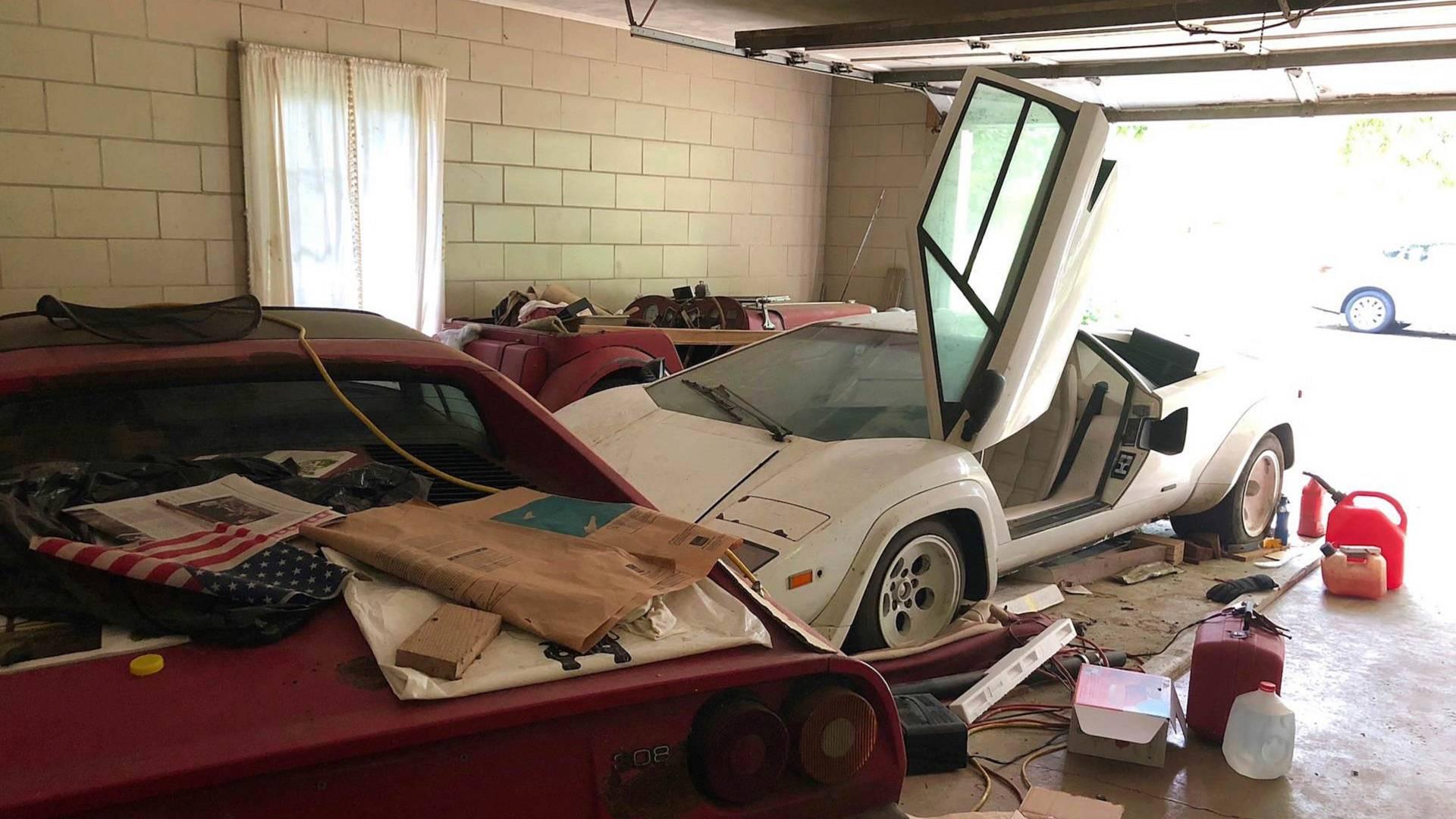 El Lamborghini Countach estuvo abandonado en un garaje por más de 20 años. (Foto: Reddit).