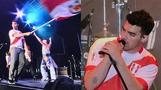 Joe Jonas cantó con la camiseta peruana durante su concierto en Lima