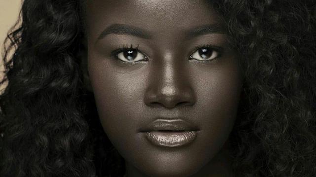 Facebook: Khoudia Diop, conoce a la "diosa de la melanina" - 1