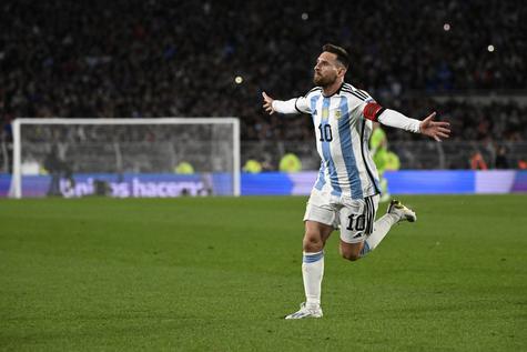 ¿Qué otro récord ha logrado Messi con su gol de tiro libre?